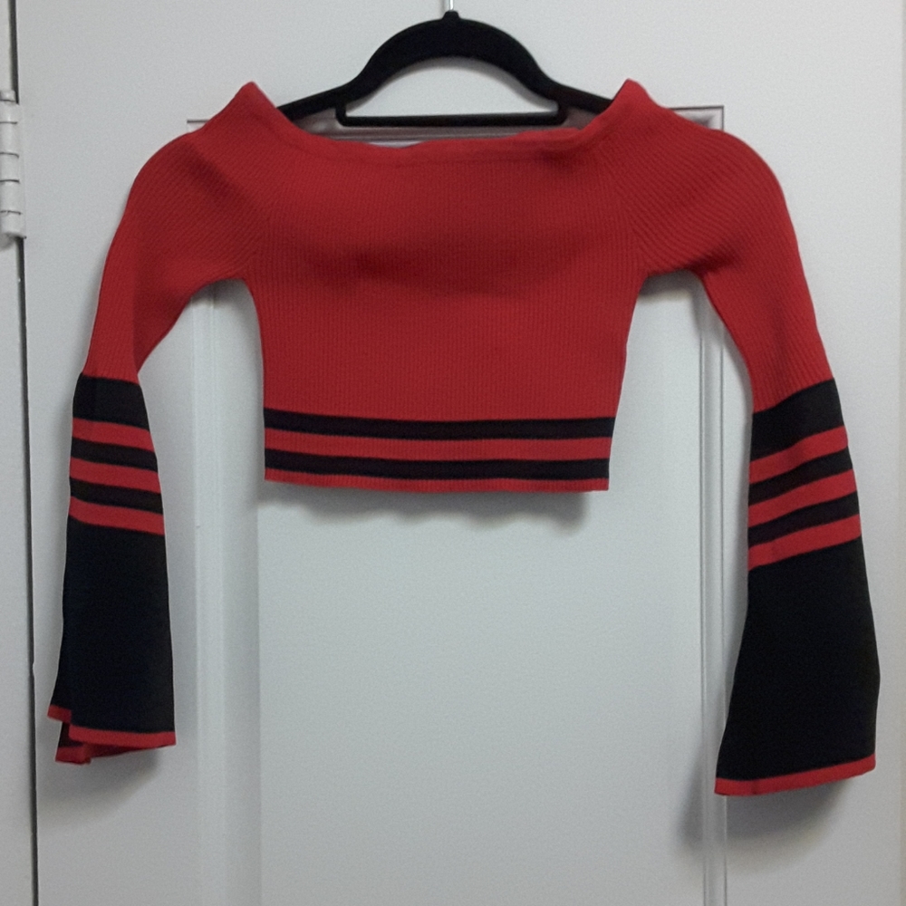 LF Seek The Label sweater